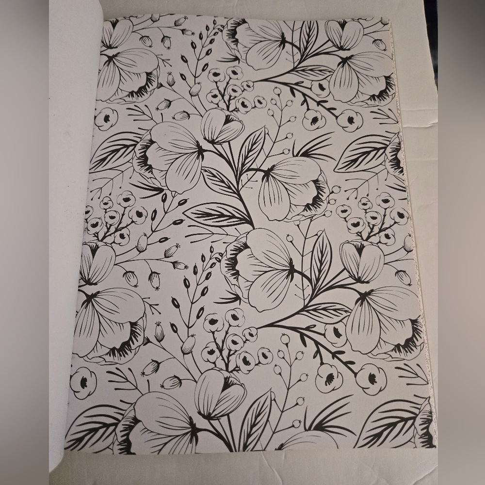 Bundle/3 Adult Coloring Books - Picture 16 of 16